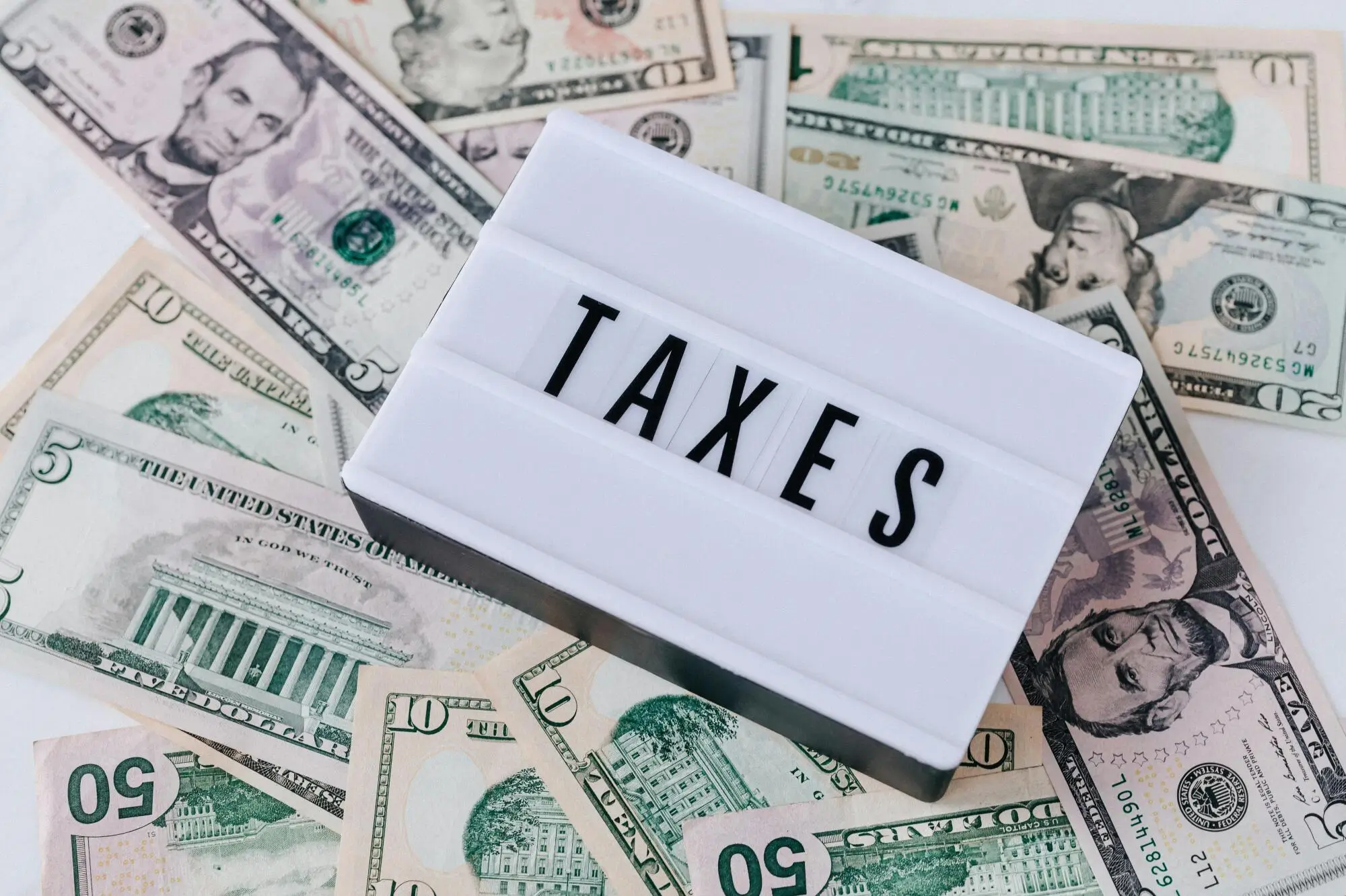 Property Manager's Guide to Tax Time and Sending 1099s to Landlords in Suwanee, GA